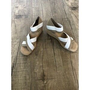 Women’s platform sandals